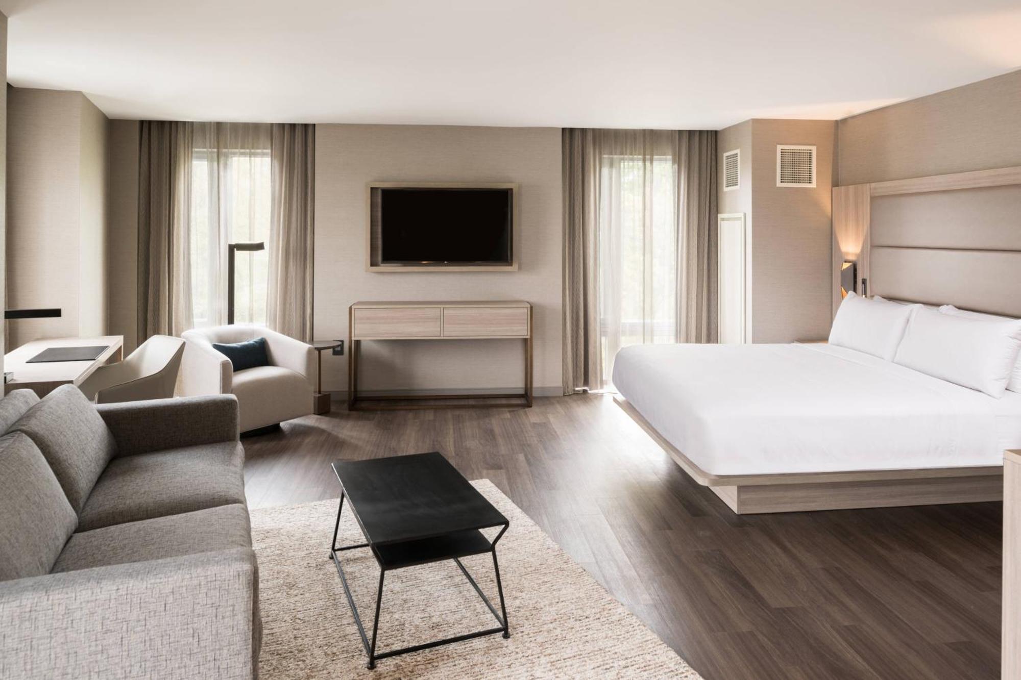 Ac Hotel By Marriott Boston Cleveland Circle Extérieur photo